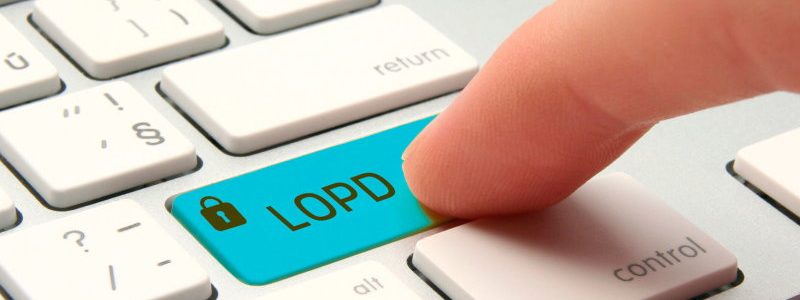 PROTECCIÓN DE DATOS